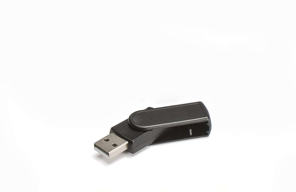 setracker sim card